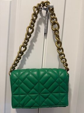 Zara Green Quilted Crossbody with Chunky Gold Chain